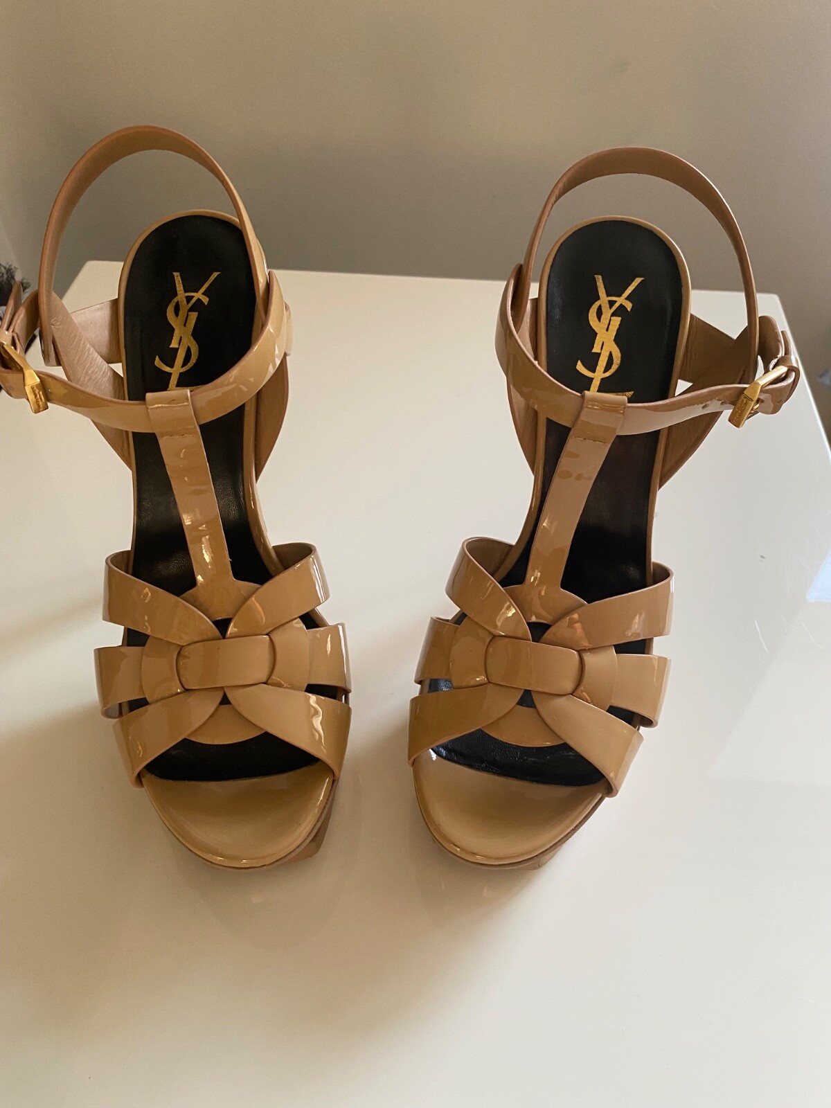 Sandalo donna Saint Laurent omaggio bellissimo plateau vernice pelle tacco 38