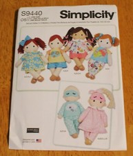Simplicity PATTERN 9440 - Soft Sculpture Dolls Clothes 19" - NEW 6 Styles