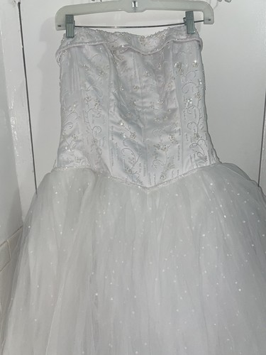 DAVIDs Bridal SZ 16 BEADED Ball Gown Wedding Dress Strapless Princess Tulle - Picture 9 of 17