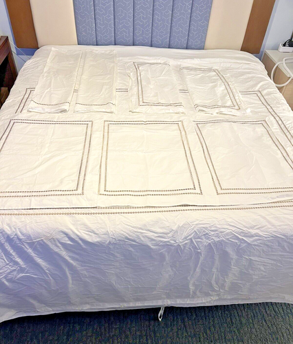 POTTERY BARN Pearl Dot Embroidered Trim King Duvet & 7 Pillow Cases ~ White