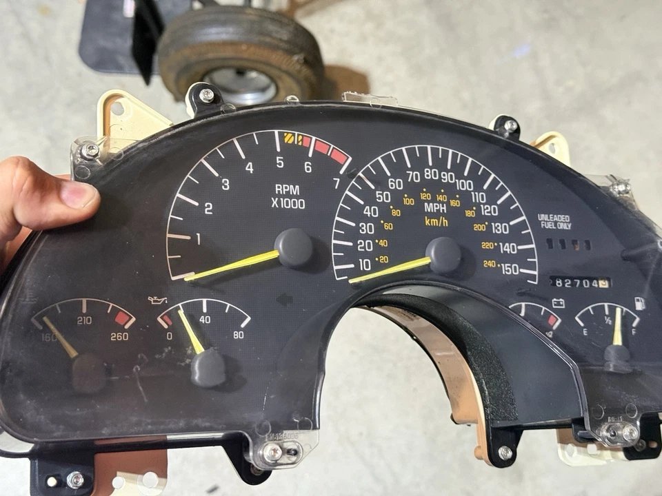 Cuadro de instrumentos velocímetro Pontiac Firebird 1993-1997 OEM 5,7 L 150 MPH Foto 3 de 4