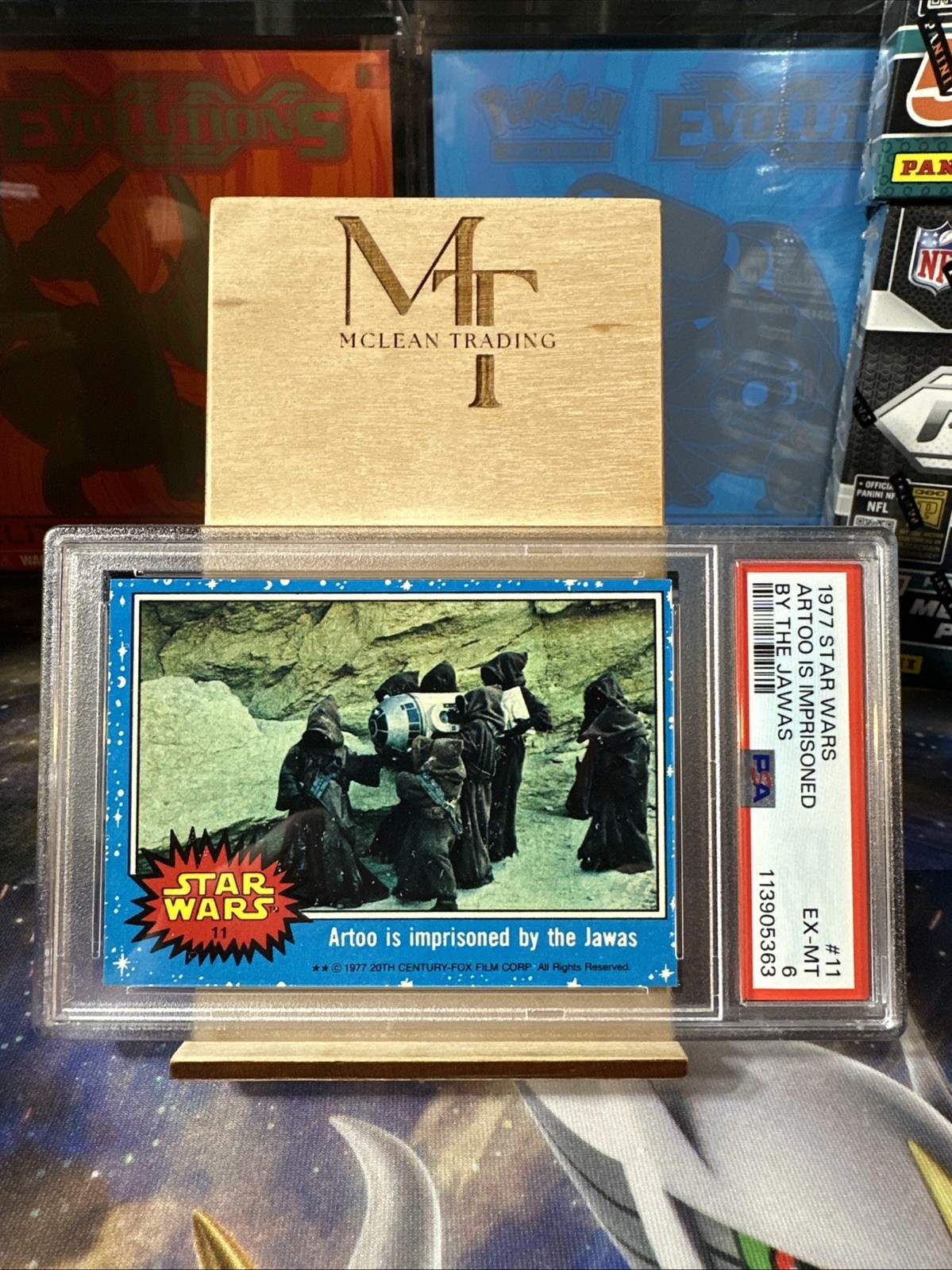 Artoo Is Imprisoned by the Jawas - 1977 Topps Star Wars #11
