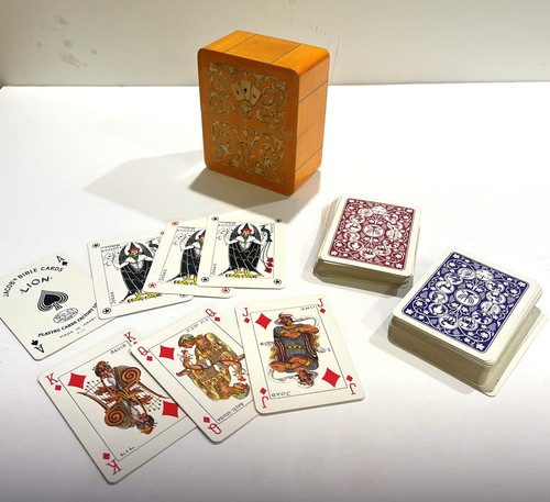 Lacquerware Playing Card Holder Box Hand Painted Vintage Jacob's Bible Lion - Picture 4 of 7