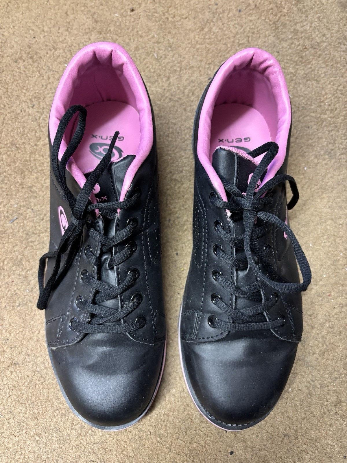Size 10 Black/pink Excellent Condition