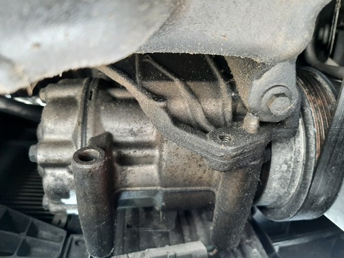 8200953359 KLIMAKOMPRESSOR / 2264520 FÜR RENAULT KANGOO AUTHENTIQUE 86 CV / 63 K