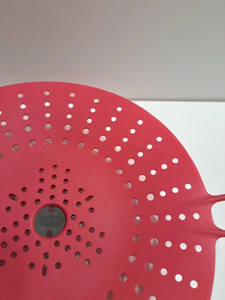 Chef'n VeggiSteam Silicone Vegetable Steamer - Imagem 3 de 4