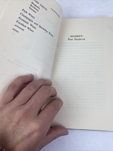 Massee's Wine Handbook by William Edman Massee (1971) Hardback w/dust cover - Picture 11 of 16