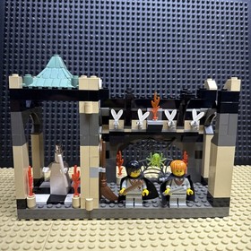 LEGO Collection Cleanout! Harry Potter Set 4704 Chamber Of Winged Keys Complete