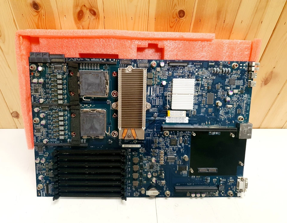 Apple Server Main System Mother Board 820-2169-A - Image 2 of 4