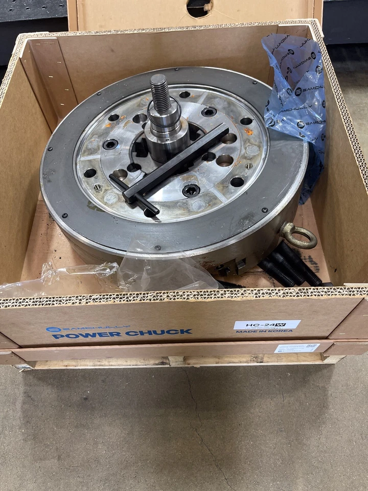 Mandril hidráulico Samchully 21" (Kitagawa) Foto 2 de 4