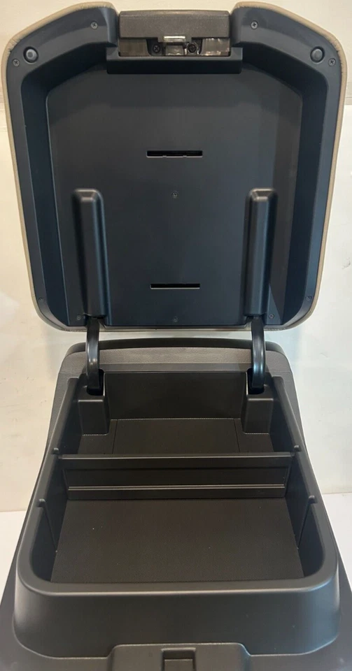 Toyota Sequoia 2008-2009 consola central trasera Foto 4 de 4