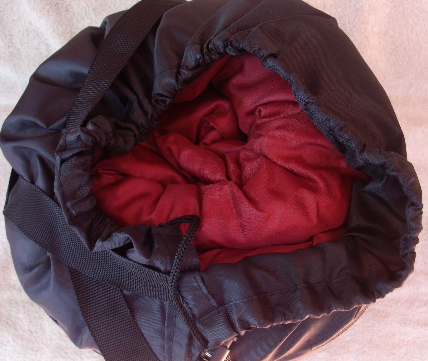 Golden Bear Tioga MummySleeping Bag - Red ~ New ~