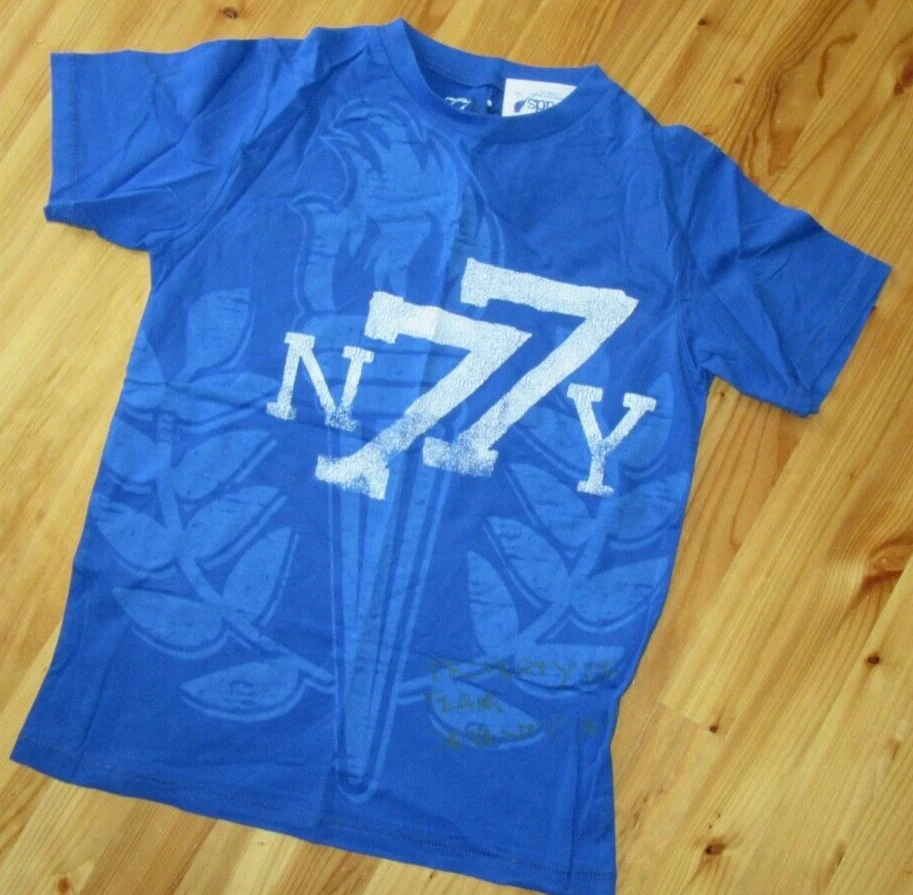 77 Niños 8 Niños Real/Blanco S/S Nuevo con Etiquetas Logo Gráfico Camiseta Algodón ¡Bonita! Foto 2 de 3