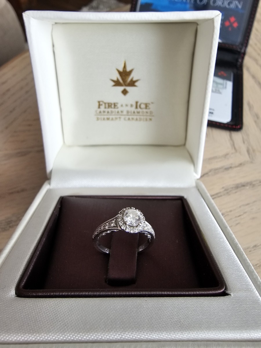 MAPLE LEAF DIAMONDS 18CT GOLD DIAMOND CLUSTER ENGAGEMENT