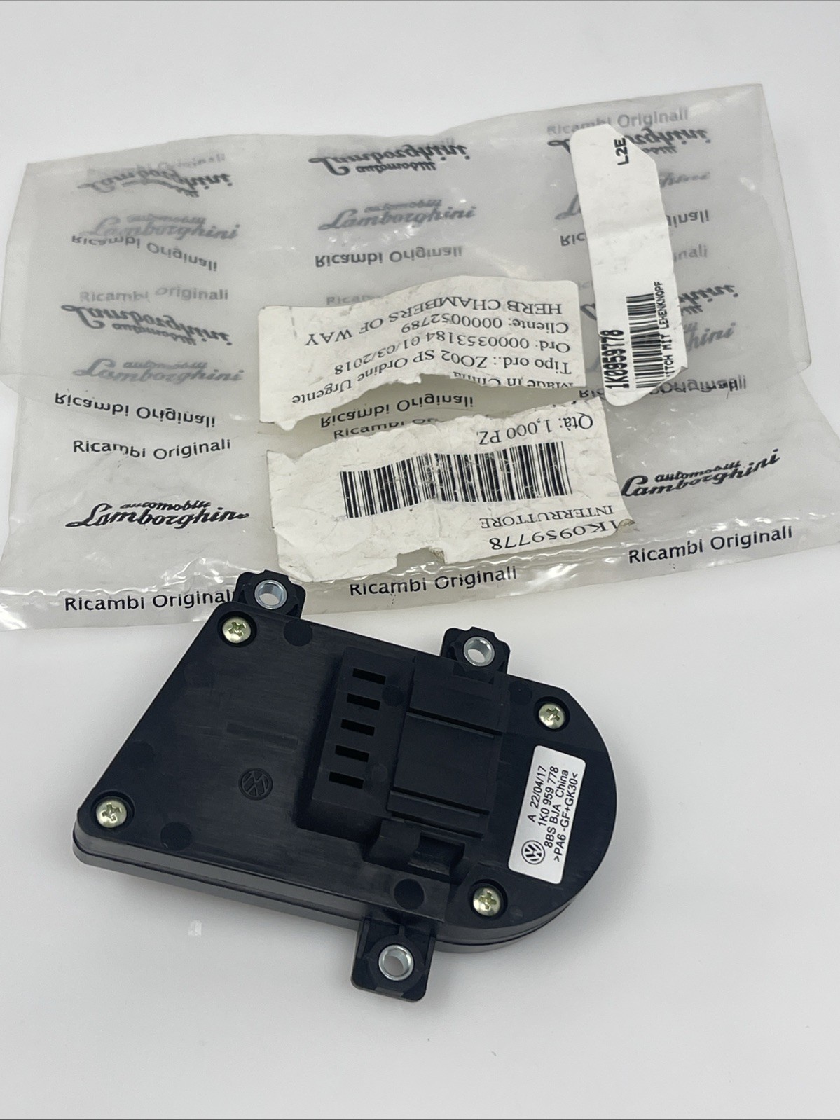 OEM Lamborghini Power Seat Switch Adjustment Control 1K0959778, Right