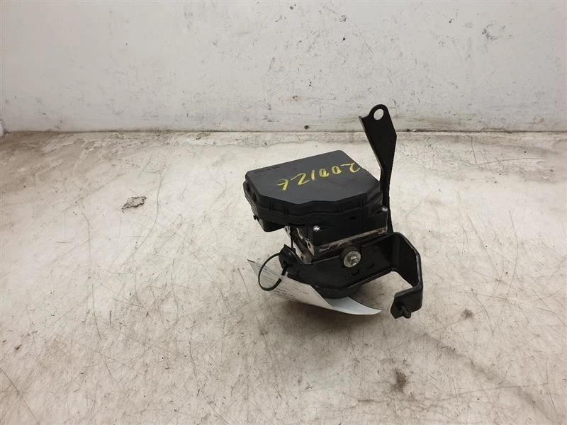 Conjunto de actuador y bomba de pieza de freno antibloqueo para LEXUS IS250 14-15 Foto 2 de 4