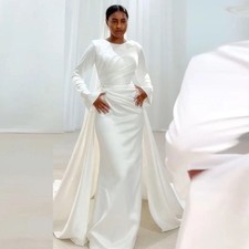 Arab Pearl Pearl Round Neck Satin White Ivory Long Sleeved Muslim Bridal Dress