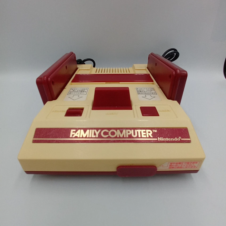 Famicom Console Nintendo Family Computer FC CHV-001 Boxed + 10 Games NES Tested - Bild 2 von 4