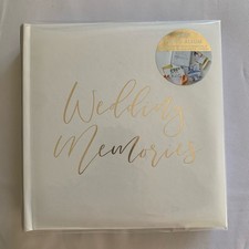 White and gold wedding memories album