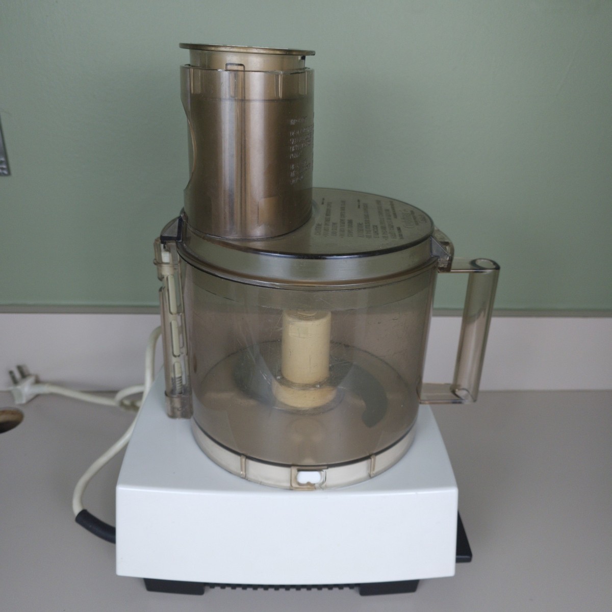 Cuisinart Model DLC-7 Pro 14 Cup Food Processor Accessories Made