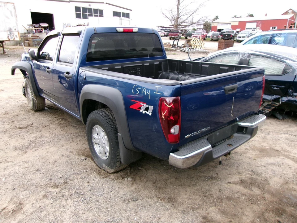 Conjunto de filtro de aire usado se adapta a: Chevrolet Colorado 2006 grado A Foto 3 de 4