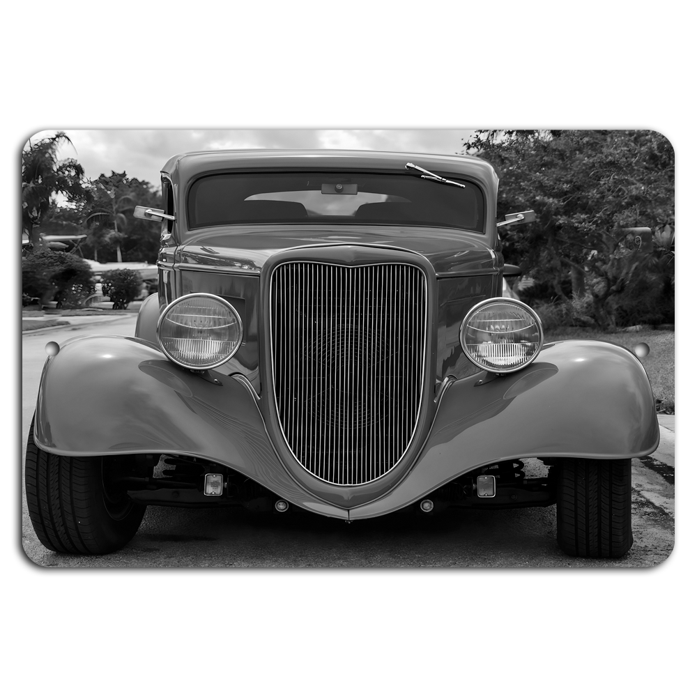 Classic Chrome Charm: Vintage Car Front