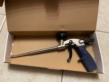 PROFESSIONAL POLYURETHANE FOAM DISPENSING GUN, NEW IN BOX