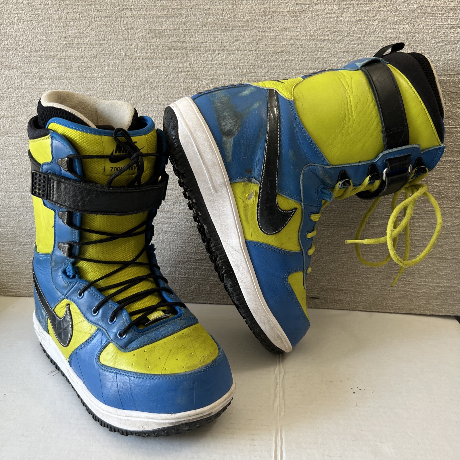 NIKE Zoom Force 1 ZF1 AF1 Snowboard 