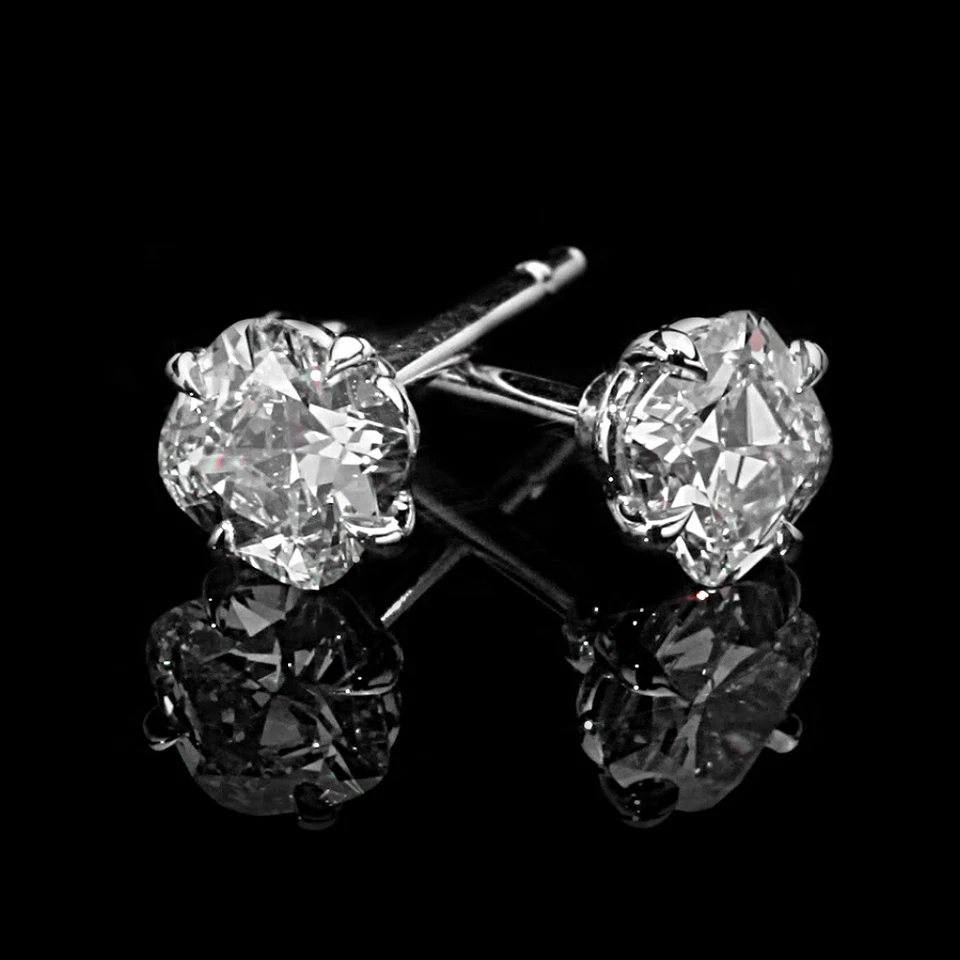 Pendiente de platino fino 950 certificado creado en laboratorio diamante tachuela 0,80 quilates corte cojín Foto 3 de 4