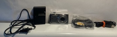 Olympus FE-340 8.0MP Digital Camera Charger Cords Working