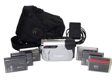 Canon ZR960 Mini DV Camcorder Bundle w/ Charger, Case Tapes - Video Transfer