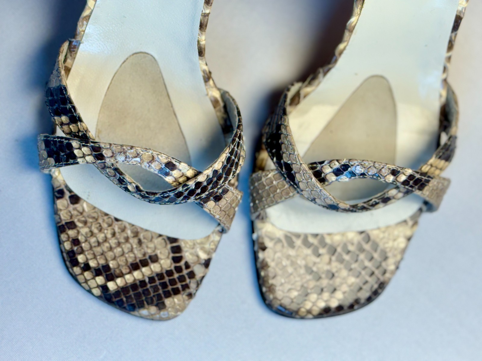 VTG Stuart Weitzman Python Slingback Heels Size 8… - image 4
