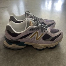 Size 10.5 New balance 9060 Taro Plum