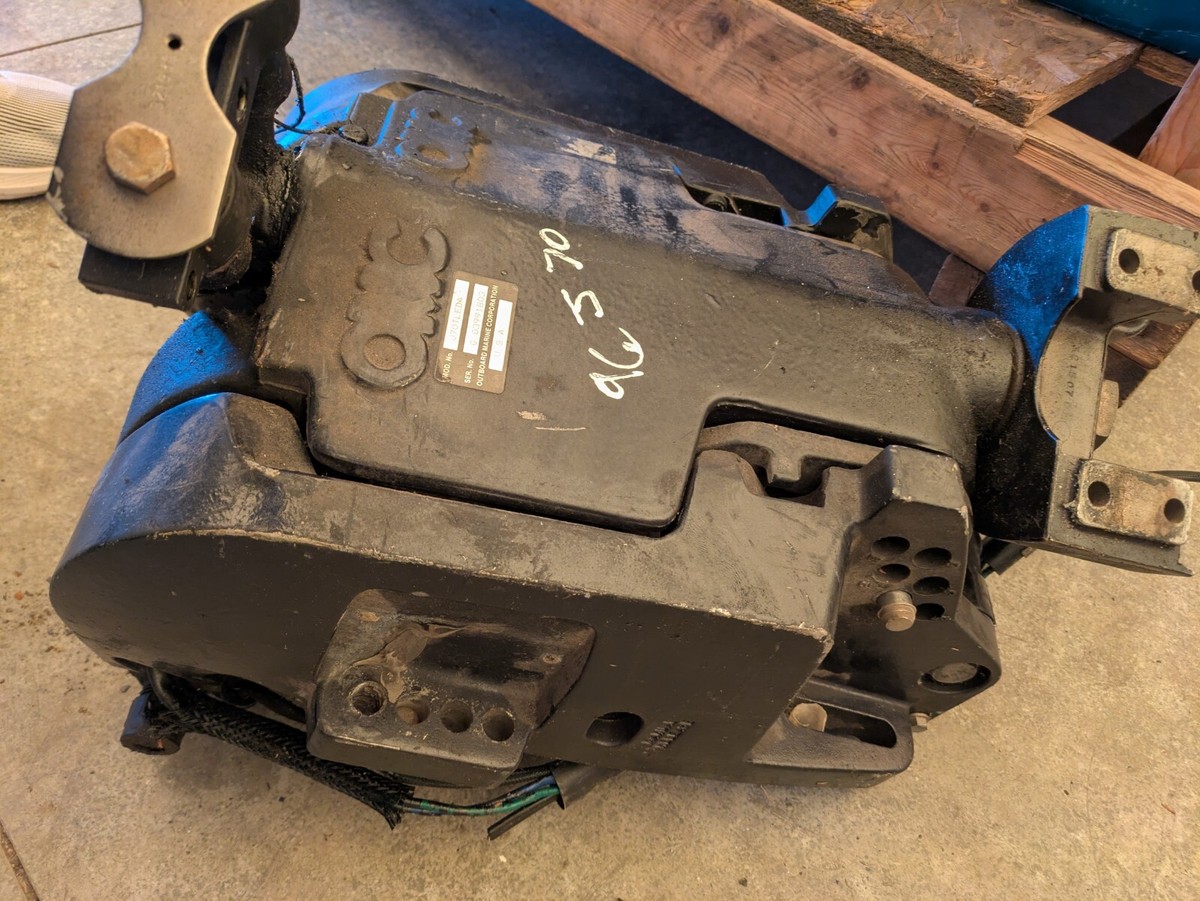 る〜か　ブラウン 434395 438528 Johnson 1996 70hp J70 j70tled4a Outboard Power Trim