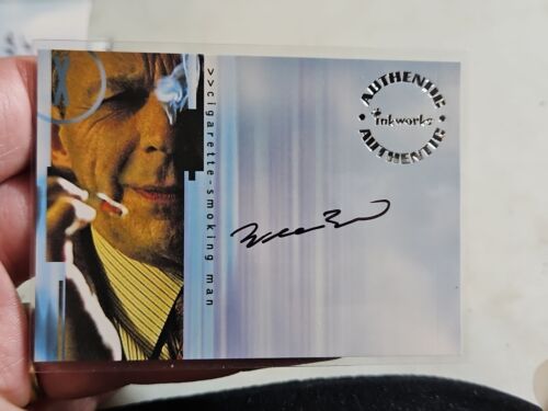 2003 Inkworks The X-Files saison 9 autographe A17 William B. Davis - Photo 1/2