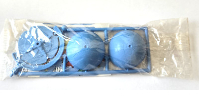 Quaker 1987 Cap'n Crunch Cereal Premium Prize Blue Spinning Earth Globe
