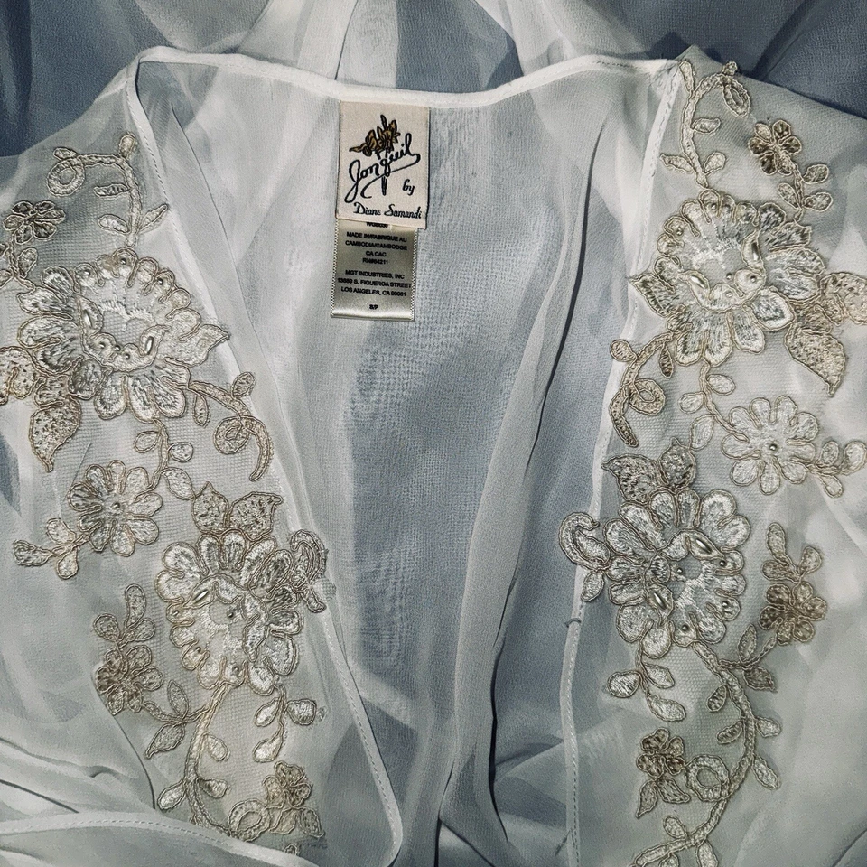 Bata transparente Jonquil By Diane Samandi blanca de encaje floral pequeña/P para mujer con cinturón Foto 2 de 4