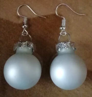 Ohrringe Weihnachtsbaumkugel ECHT GLAS SILBER MATT Größe 2 cm Christbaum