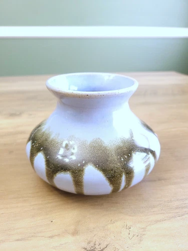 Arts and crafts style studio pottery signed nice form