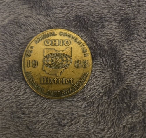 1983 KIWANIS Cincinnati Ohio Convention Ohio District Coin Queen City