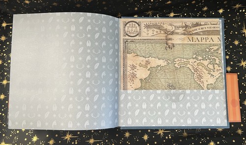 Fantastic Beasts & Where to Find Them The Original Screenplay & Movie Scrapbook - Picture 5 of 7