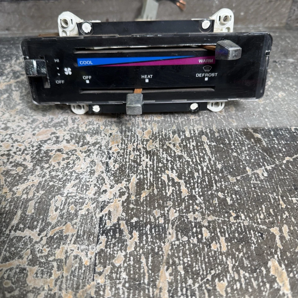 1980-1986 Ford F-150 F-250 F-350 Climate Control Fuel Tank Selector A/C Switch - Image 2 of 4