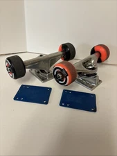 Venture Skateboard Trucks  Polished 5.2  VE TRK Silver, Pair With ORBS Wheels