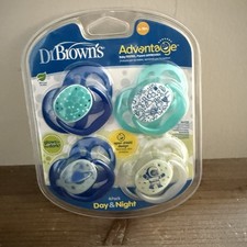 NEW Dr Browns advatage day and night pacifier 6-18 months