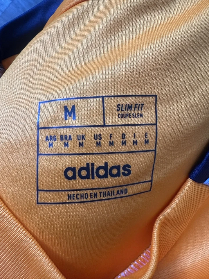 Maillot du Réal Madrid 24-25 - Photo 4/4