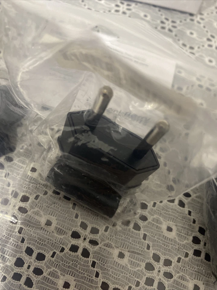 Accesorios para cargador de viaje Blackberry International ASY18080003 - 4 piezas Foto 4 de 4