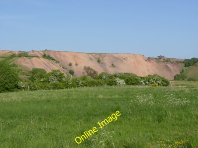 Photo 6x4 Greendykes Bing Broxburn/NT0872 One of the largest of the shal c2013