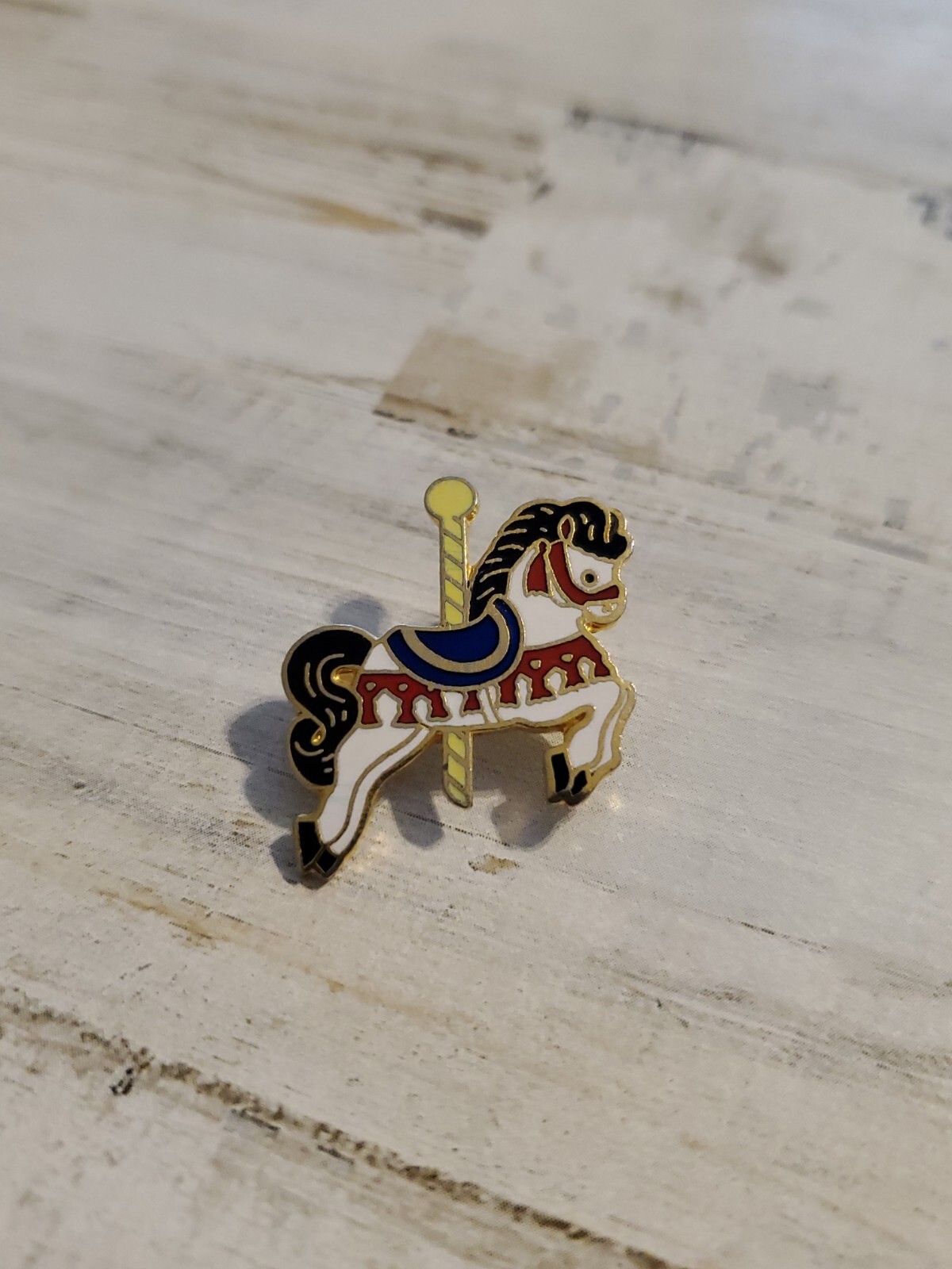 Merry Go Round Carou Horse Pony Hat or Lapel Pin ip