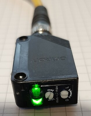 Omron Lichtschranke E3Z-LR66 plus Reflektor und 5m Kabel - geprüft