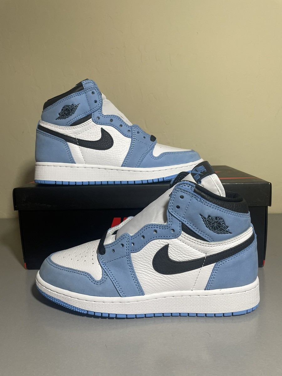 20.5㌢Jordan1RetroHi UniversityBlueUNCToe Amazon.com | Jordan Women's Air 1 Retro High OG University